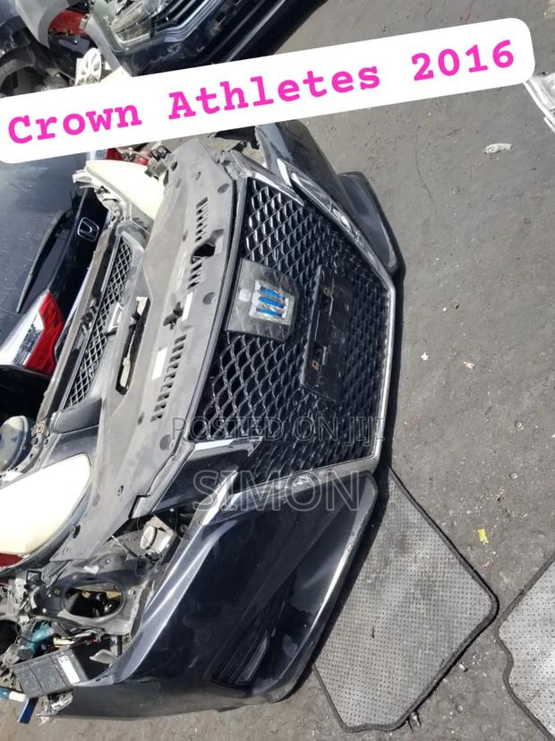 Toyota Crown Athlete Bumper With Grille