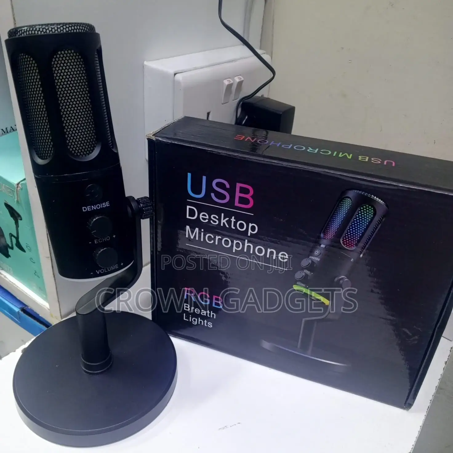 RGB Usb Desktop Microphone With Noise Cancel Echo Control