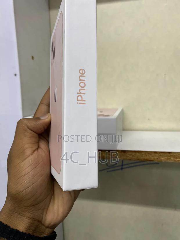 New Apple iPhone 13 256 GB Pink - thumbnail 2