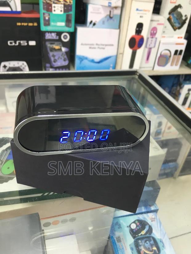 Table Clock Wifi Camera - main view