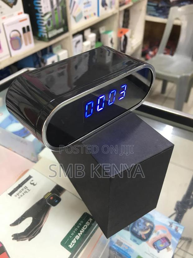 Digital Clock Security Camera - thumbnail 2