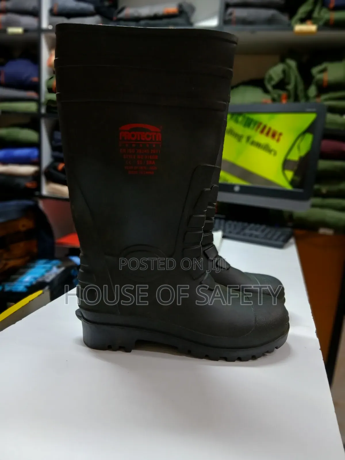 Rain Rubber Gumboots With Metal Cap