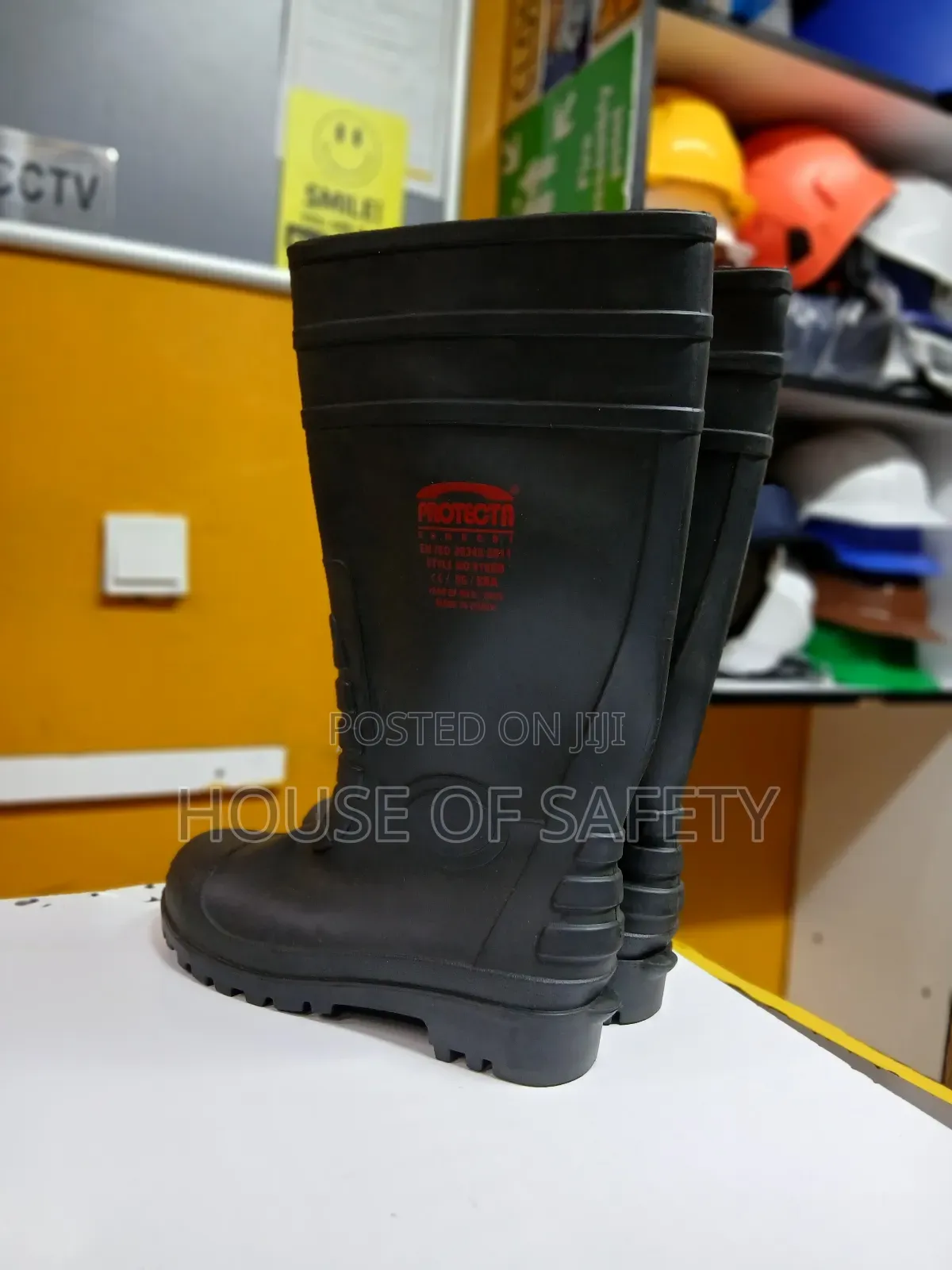 Protected Toe Gumboot