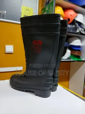 Protected Toe Gumboot