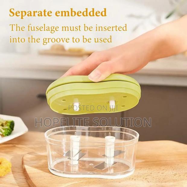 Fast Cutting Garlic Cutter - main view