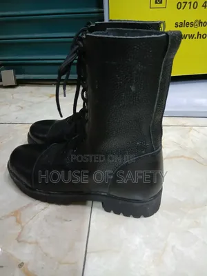 Lace Up Shoes for Watch Man in Black