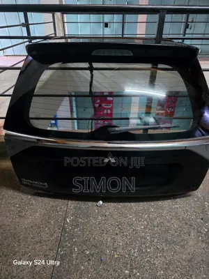 Mitsubishi Outlander Boot