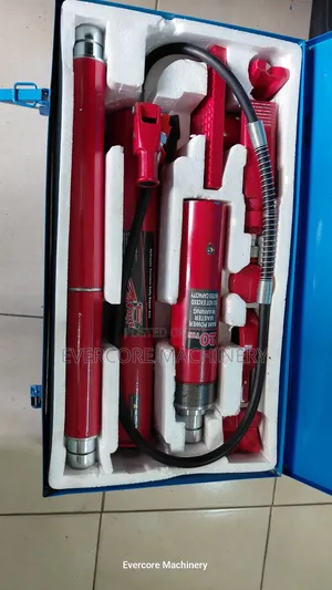 Heavy Duty 20 Tonne Hydraulic Body Repair Kit
 Italy Technology.