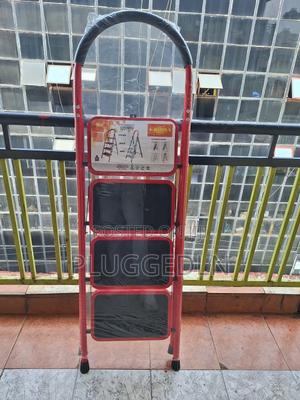 Four-Step, Folding Ladder - thumbnail 2