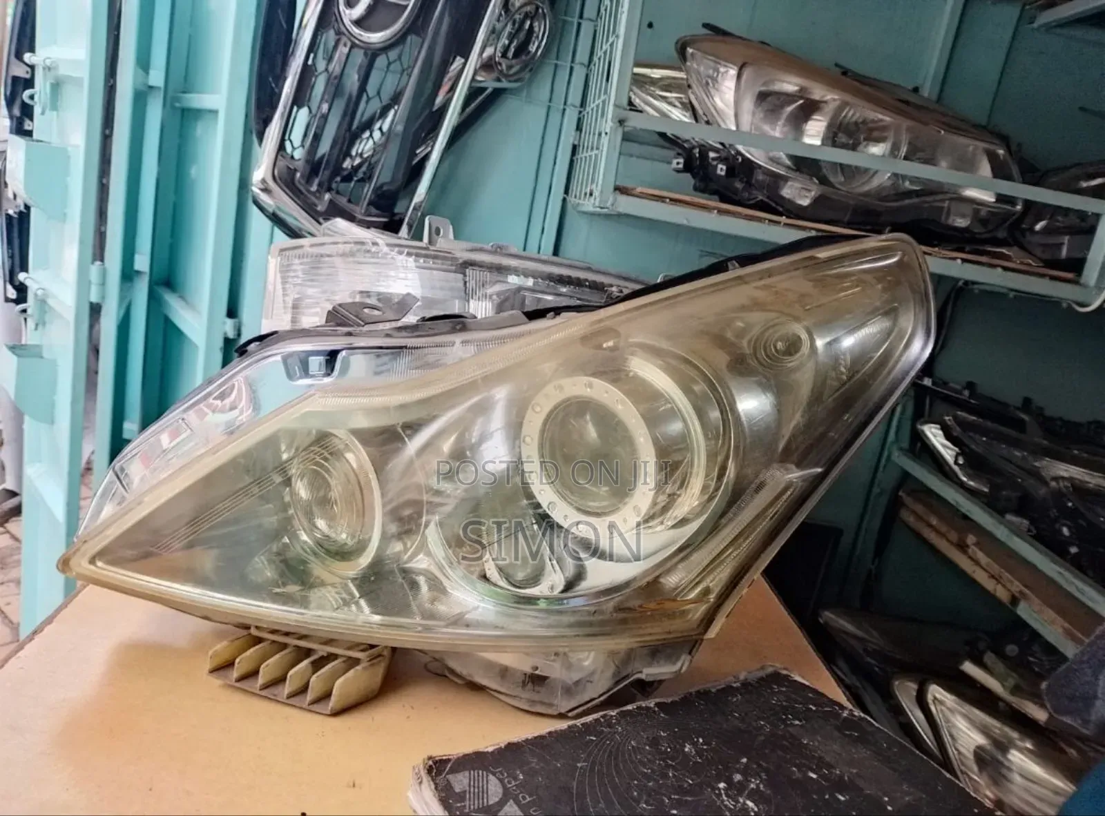 Nissan Skyline Headlight