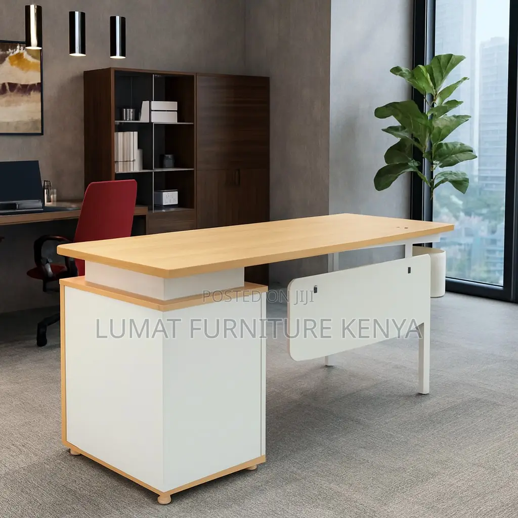 Executive Desk 1.4 M