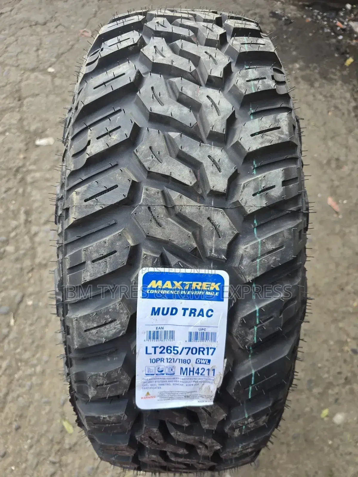 265 /70 R17 Maxtrek Tyres (Mud Terrein)