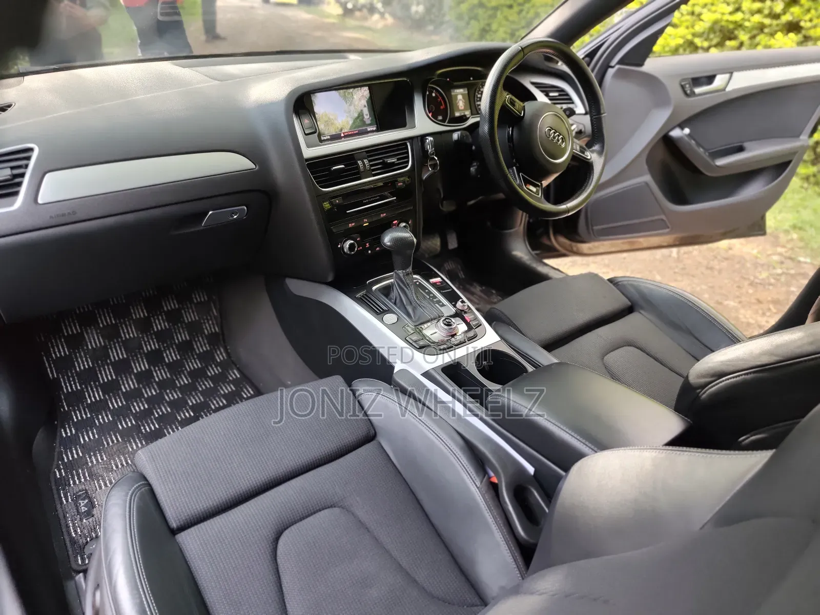 Audi A4 2.0T Premium FWD FrontTrak 2016 Black