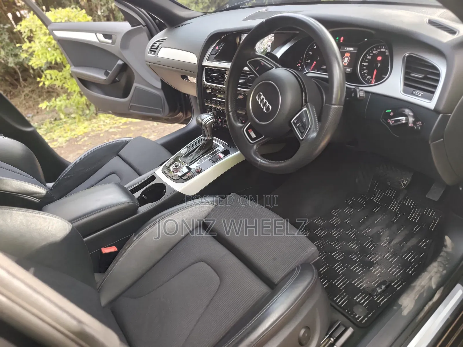 Audi A4 2.0T Premium FWD FrontTrak 2016 Black