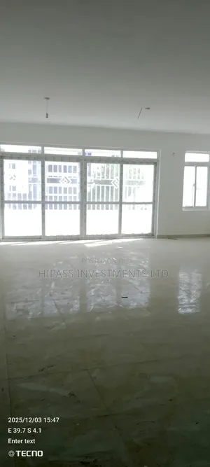3bdrm Block of Flats in Kizingo for rent