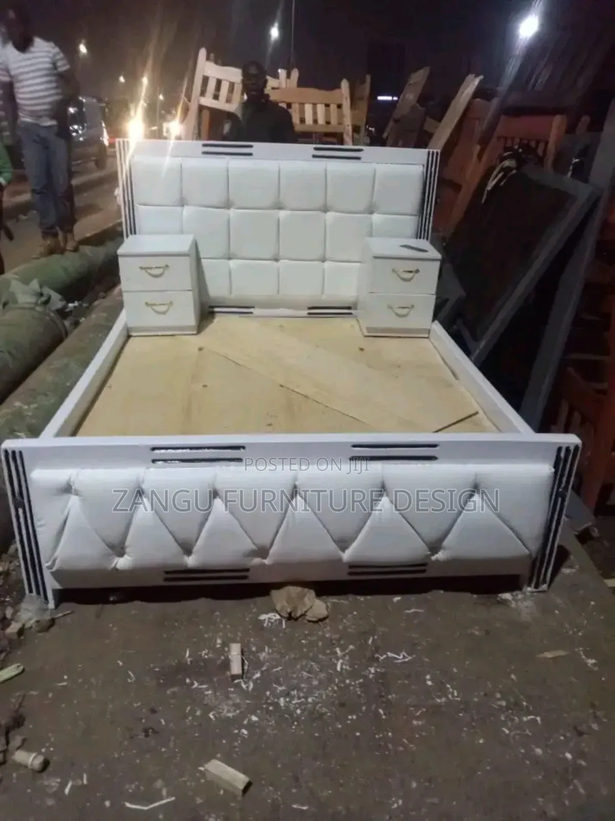 Trend-Aware Mocket Beds on Special Offers !!