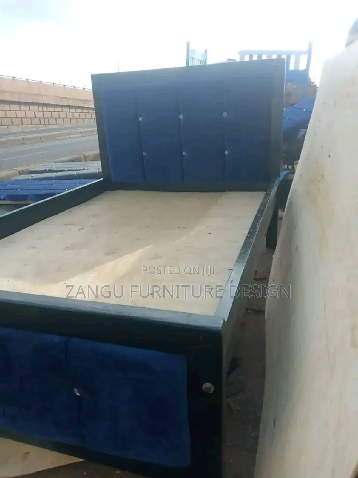 Sharp Mocket Beds on Special Offers !!