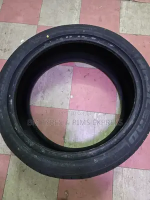 275 /40 R22 Habilead Tyres.