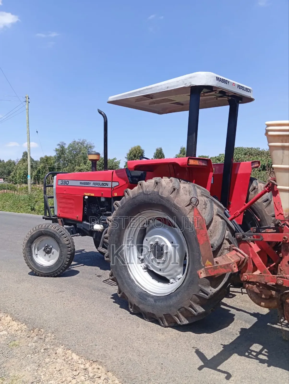 Tractor Ferguson Mf390