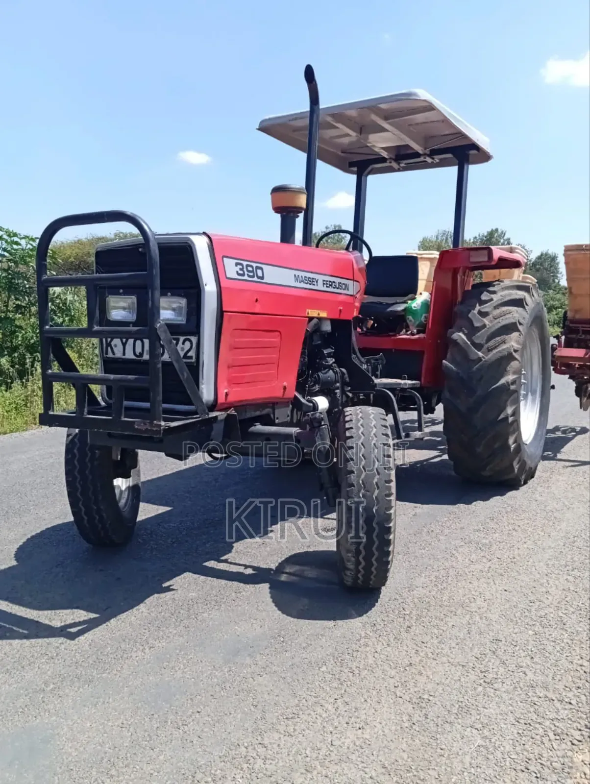 Tractor Ferguson Mf390