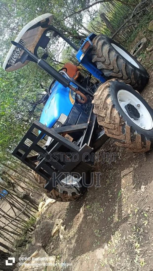 New Holland Tt75 2022 Model Tractor - thumbnail 6