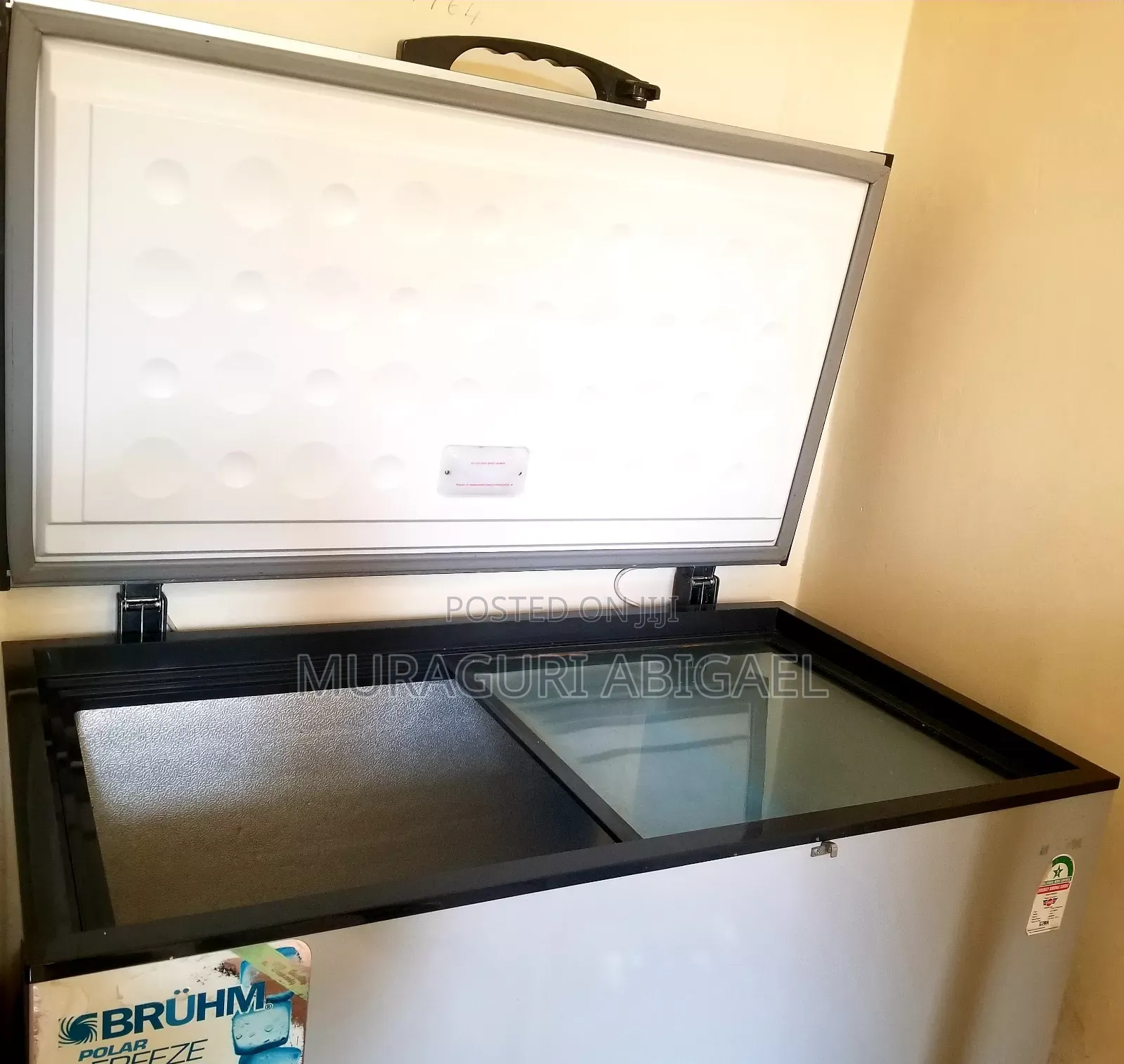 Bruhm 390l Glass Sliding Top Freezer