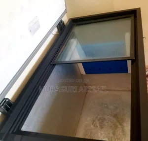 Bruhm 390l Glass Sliding Top Freezer