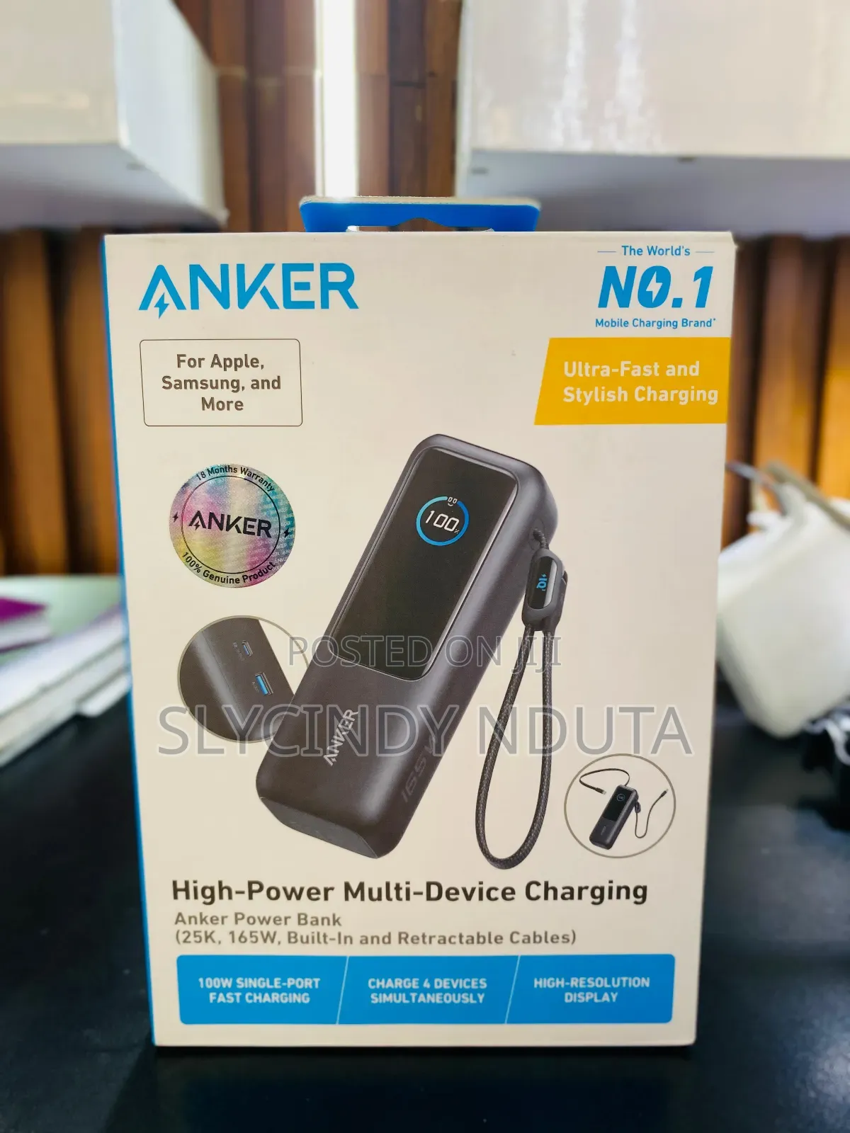 Anker Power Bank , Built in and Retractable Cable