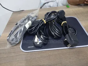 Three-Pin Power Cable – Durable Reliable