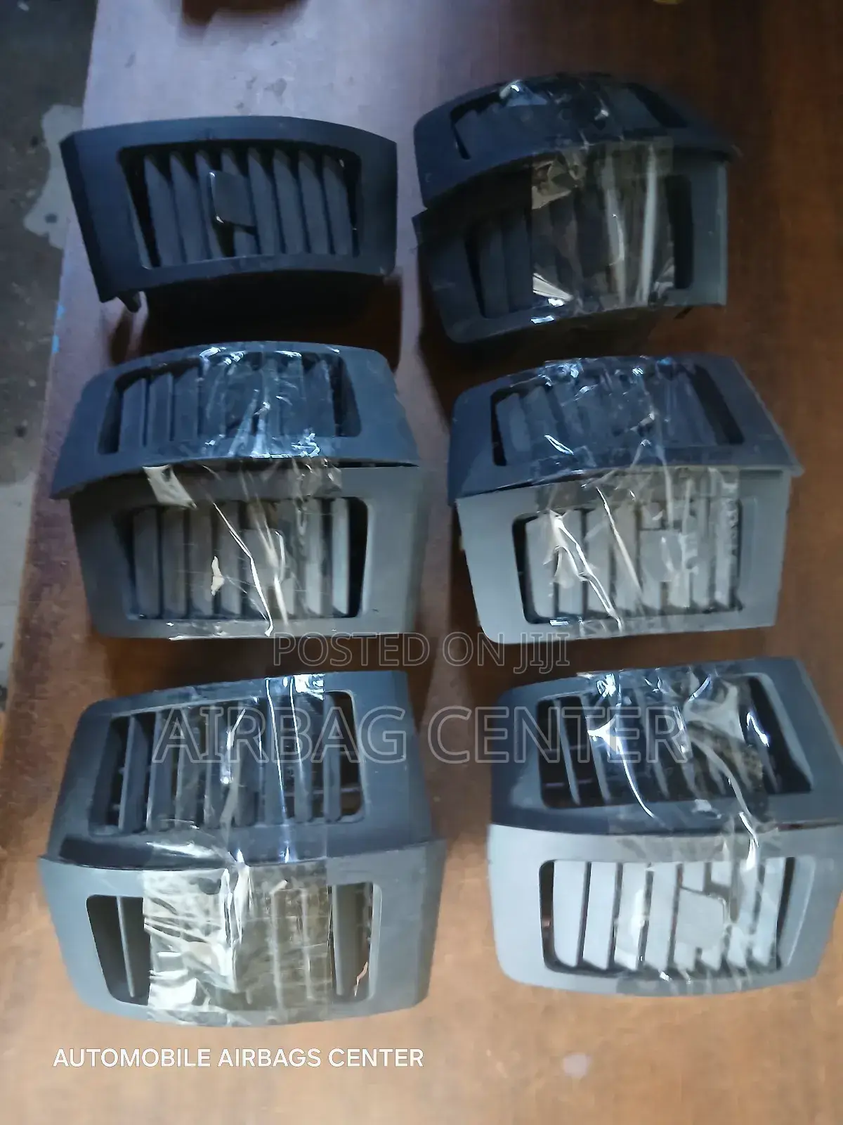 Premio 240/ Allion 240 Dashboard Airvents