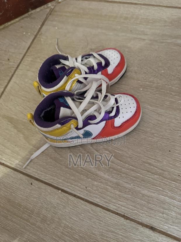 Kids Second Hand Shoes - thumbnail 3