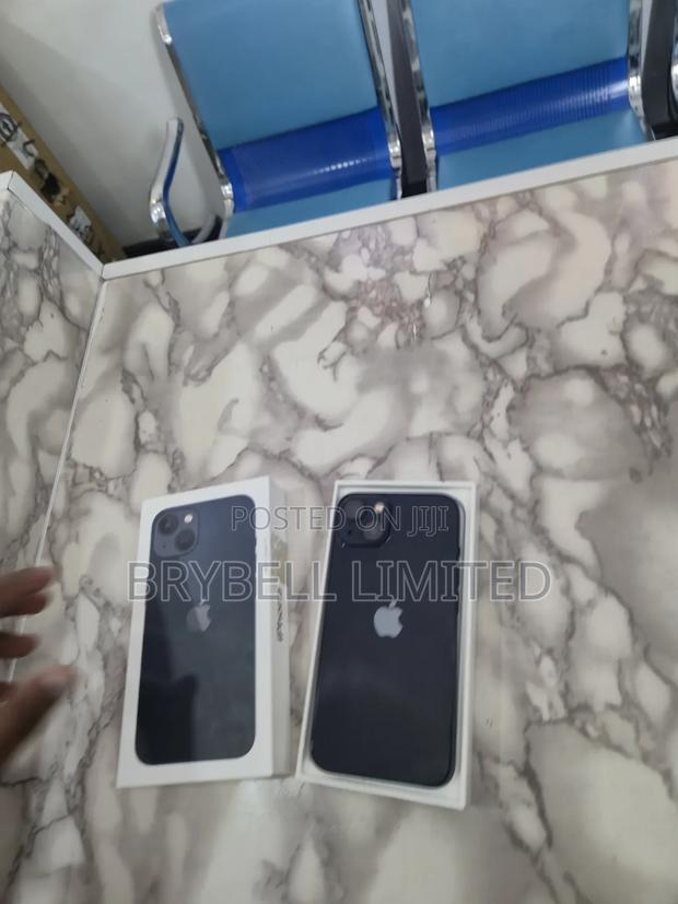 Apple iPhone 13 128 GB Black - thumbnail 3