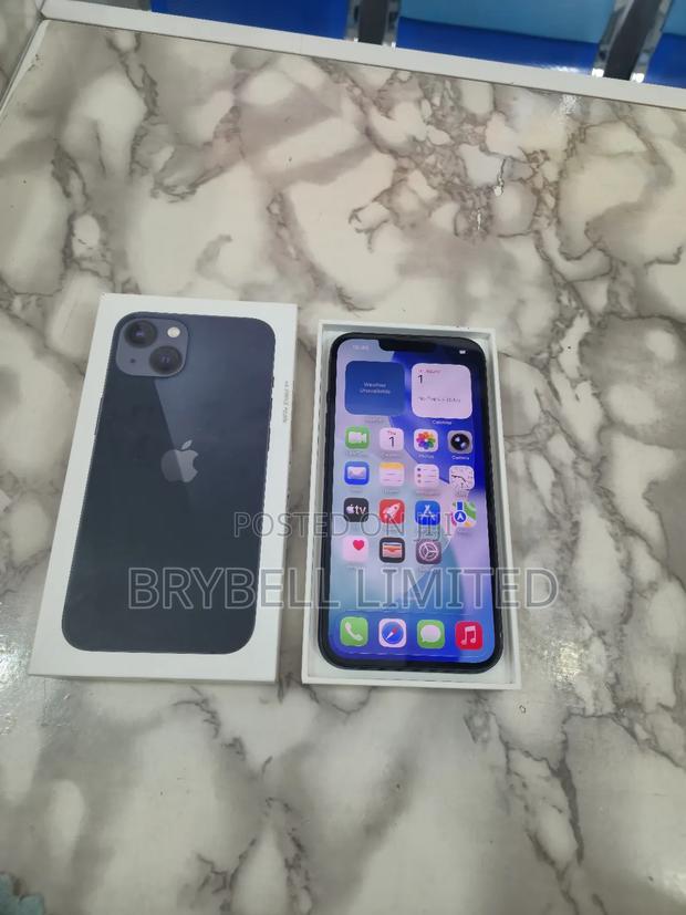 Apple iPhone 13 128 GB Black - thumbnail 4