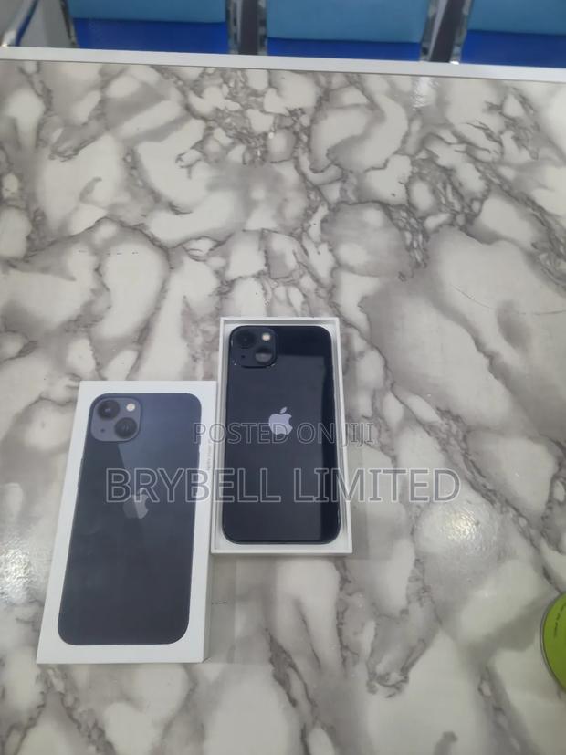 Apple iPhone 13 128 GB Black - thumbnail 8