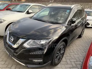 Nissan X-Trail 2.0 Petrol FWD 2018 Black