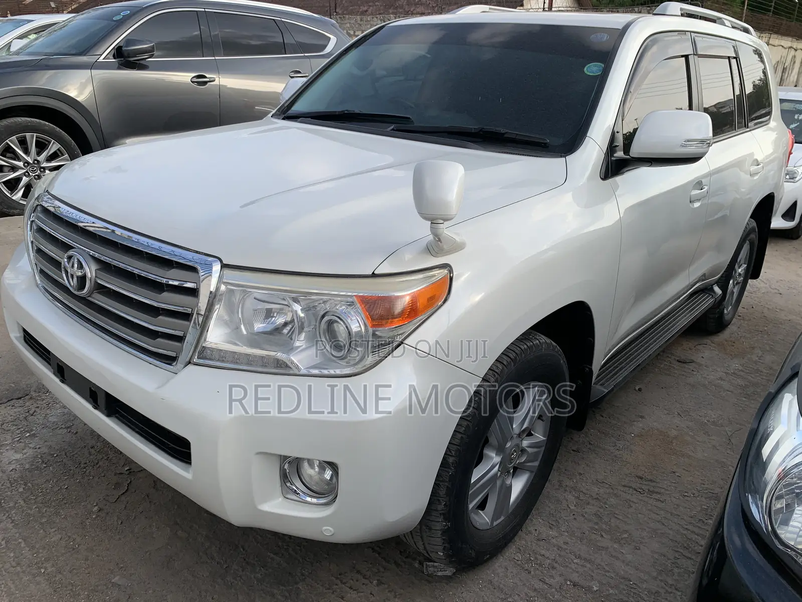 Toyota Land Cruiser 4.6 V8 ZX 2016 White