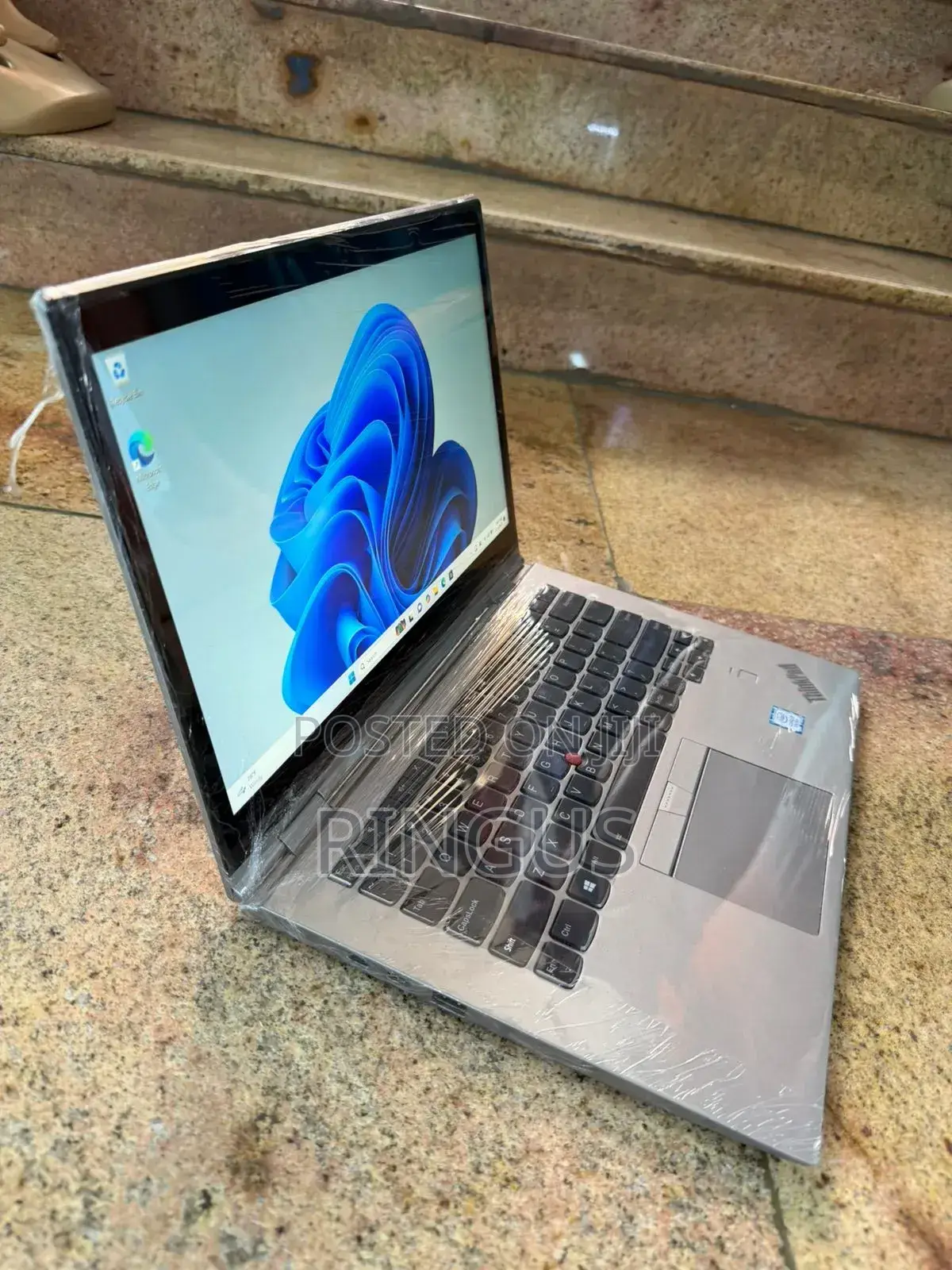 New Laptop Lenovo ThinkPad X1 Yoga 16GB Intel Core i7 SSD 512GB