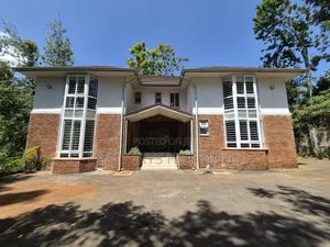 5bdrm House in Rosslyn for rent