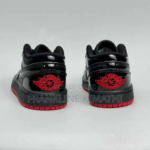 Kids' Sp Gina Jordan 1. Size 34-35.