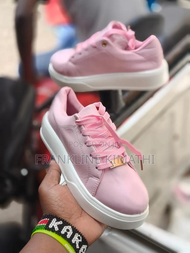 Fashion Sneakers Size 36-43. - thumbnail 4