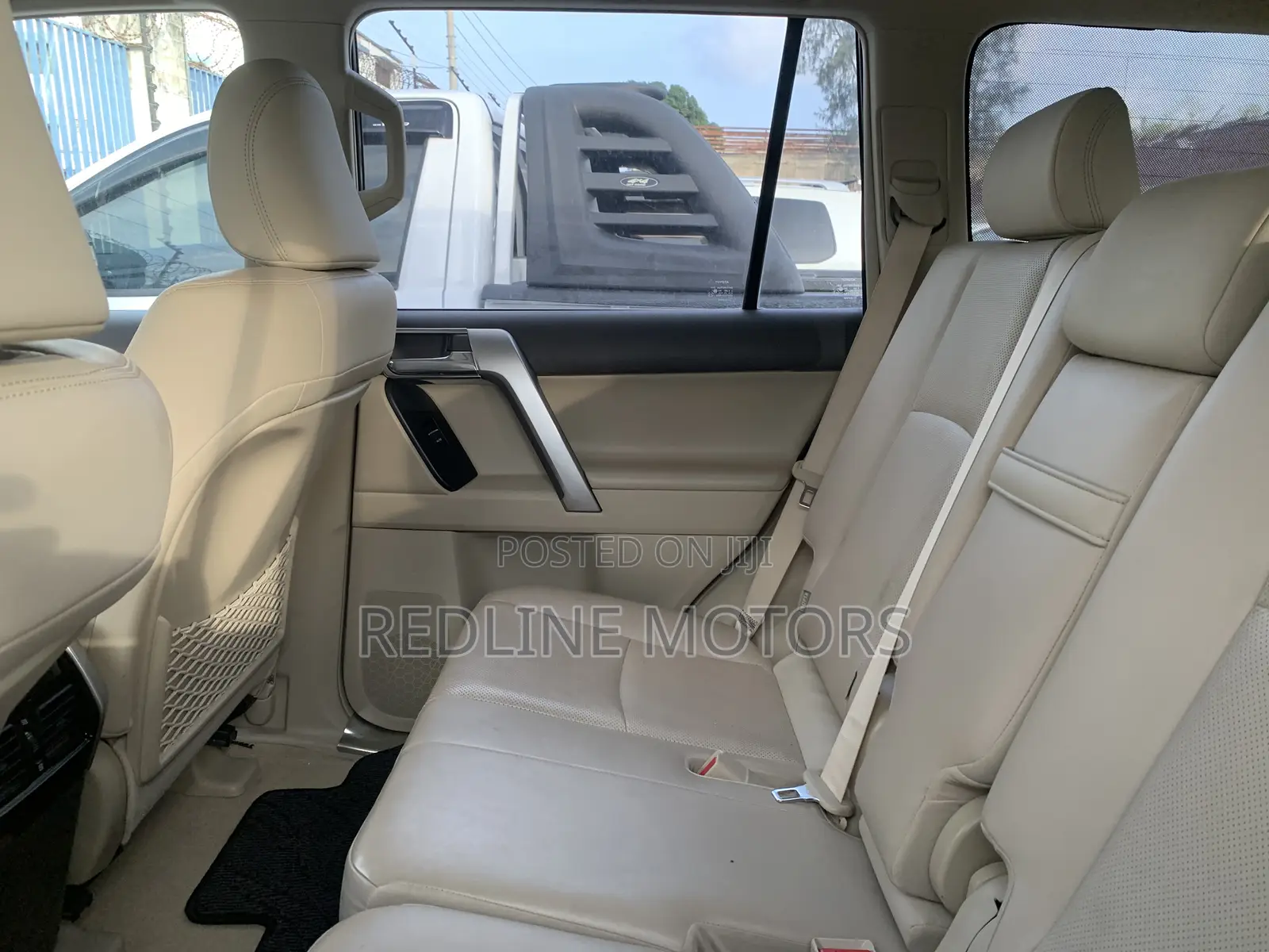 Toyota Land Cruiser Prado 2.8 2018 Off white