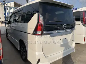 Nissan Serena 2018 White