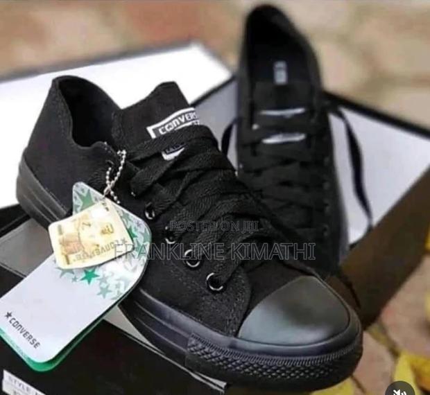 Converse Black Normal, Sizes 36-44. - thumbnail 2