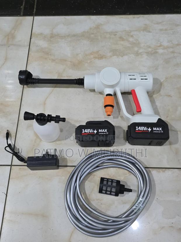 Portable Cordless Pressure Washer 188v Gun (2 Batteries)