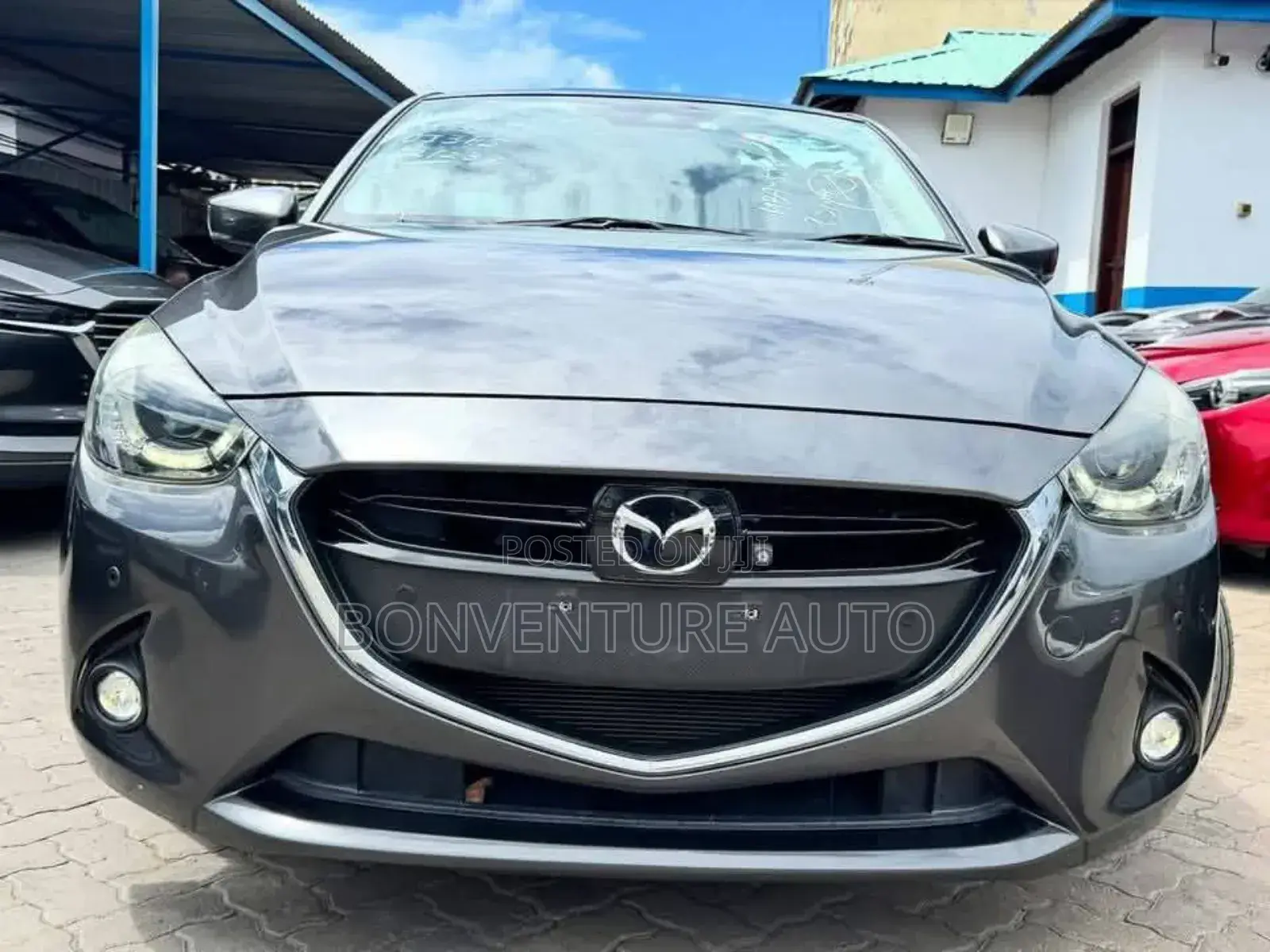 Mazda Demio 2018 Gray