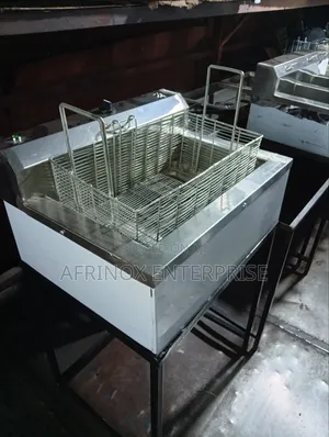 Restaurant-Grade Deep Fryer
Built for Consistent Results, Every Time.