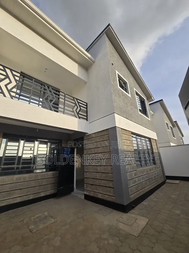 4bdrm Mansion in Kitengela for rent