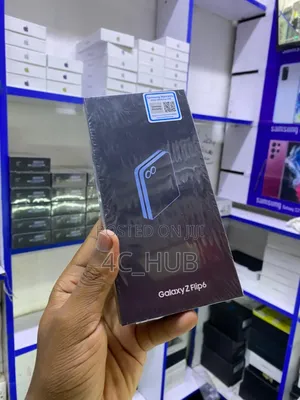 New Samsung Galaxy Z Flip6 256 GB Blue
