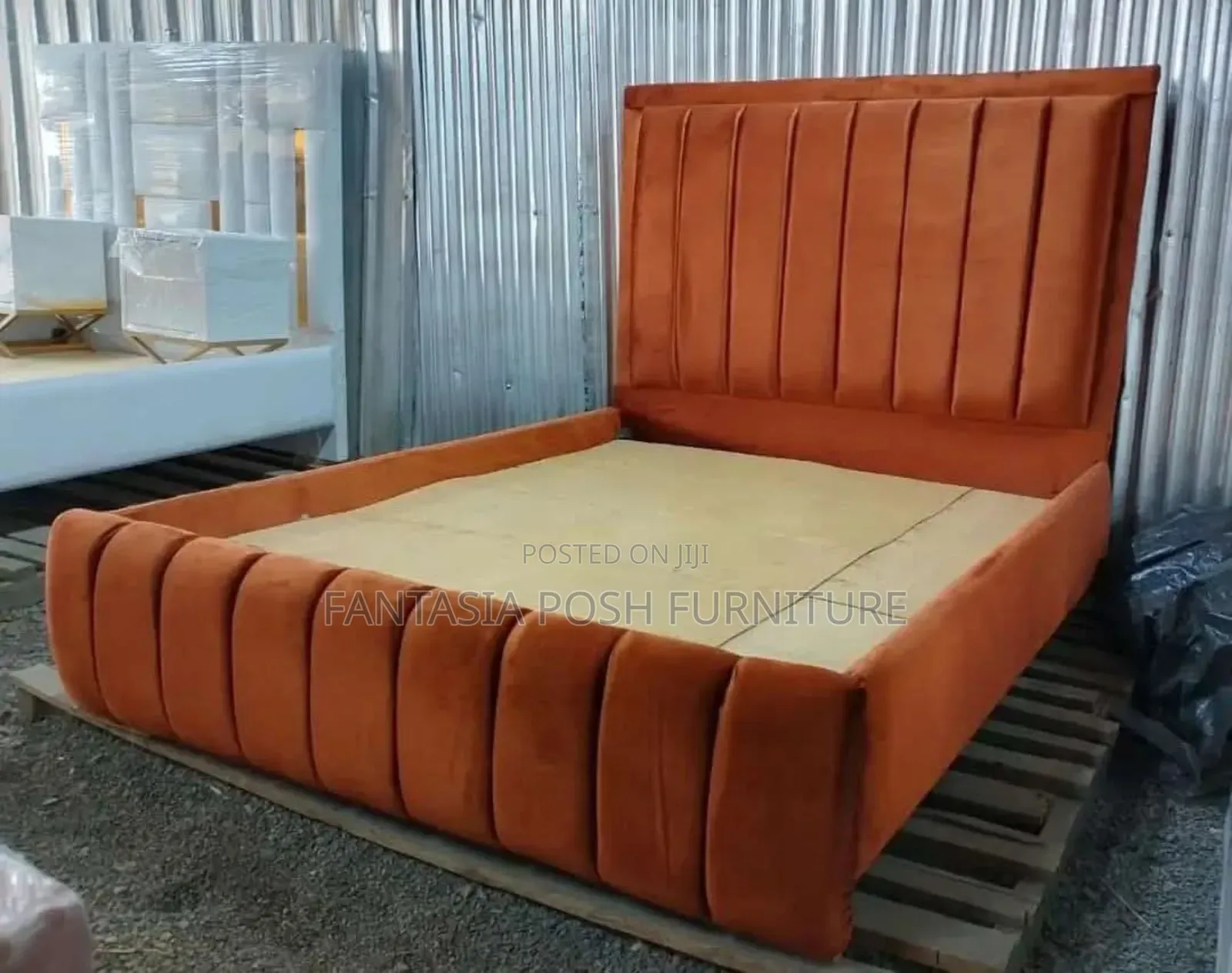 5x6 Orange Chester Bed - Limited Stock