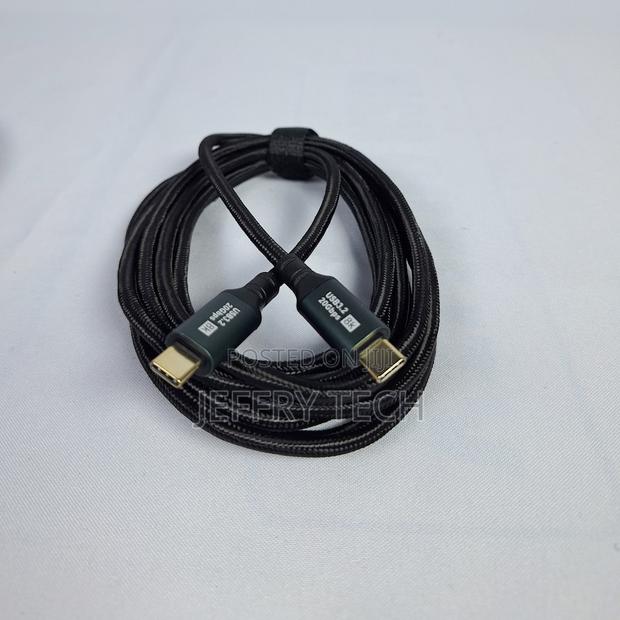 Type C to Type C Cable Length 1m, 20gbps, 100w Fast Charge, Display 